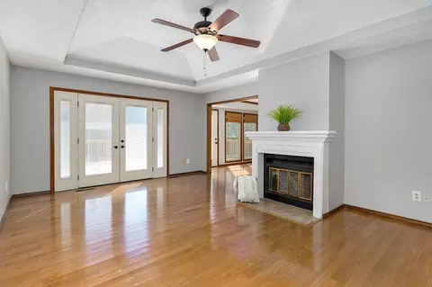 1142 W Maplewood St, Springfield, MO 65807 photo 7