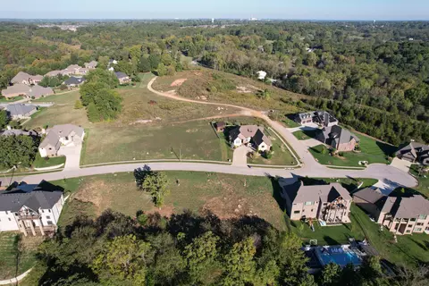 3240 W Bluffview St, Springfield, MO 65810 photo 15