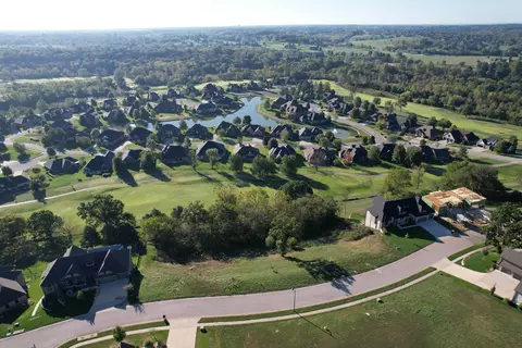 3240 W Bluffview St, Springfield, MO 65810 photo 21