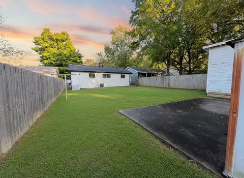 1315 S Newton Ave, Springfield, MO 65807 photo 18