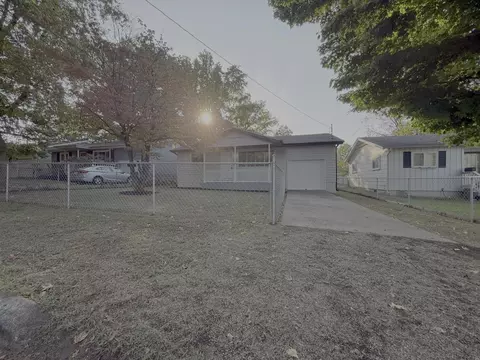 1315 S Newton Ave, Springfield, MO 65807 photo 3