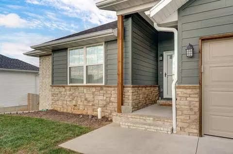 515 N Stella Ct, Willard, MO 65781 photo 5