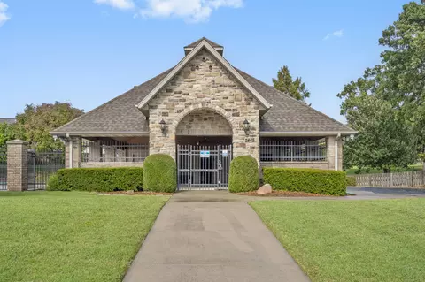 2460 E German Ivy, Springfield, MO 65804 photo 8