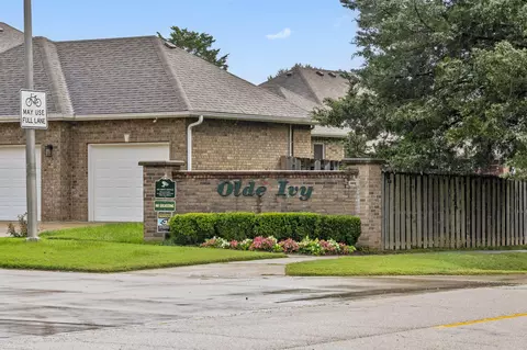 2460 E German Ivy, Springfield, MO 65804 photo 4