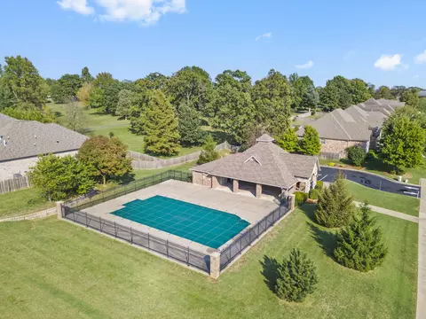 2460 E German Ivy, Springfield, MO 65804 photo 11
