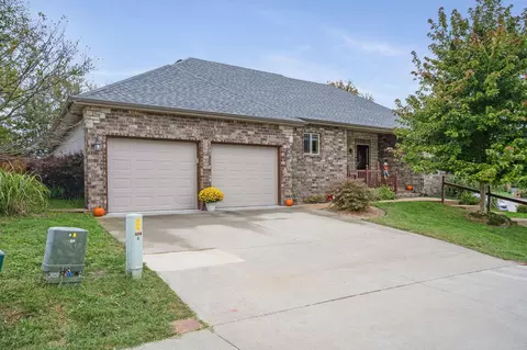 2702 W Colton, Ozark, MO 65721 photo 3