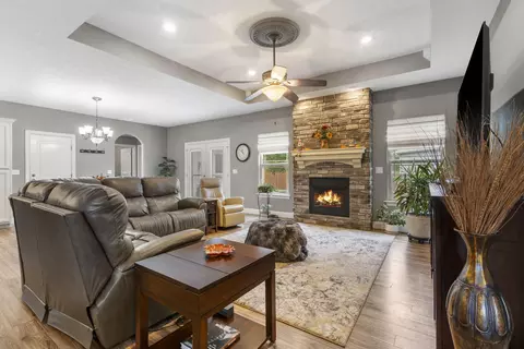 2702 W Colton, Ozark, MO 65721 photo 6