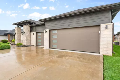 711 N Greer Ave, Nixa, MO 65714 photo 6