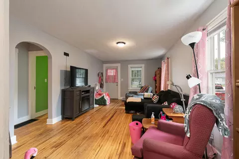 227 W Portland St, Springfield, MO 65807 photo 6