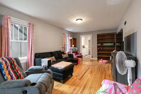 227 W Portland St, Springfield, MO 65807 photo 7