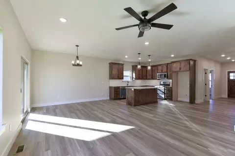 1100 S Swift, Ozark, MO 65721 photo 10