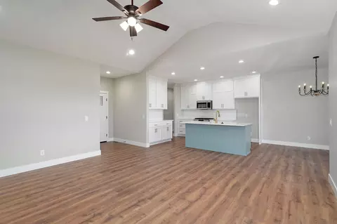 1441 N Collins Dr, Republic, MO 65738 photo 7
