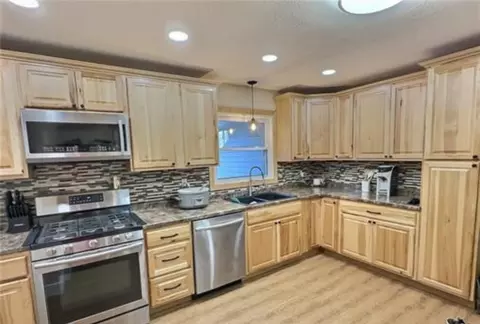 506 W South St, Nevada, MO 64772