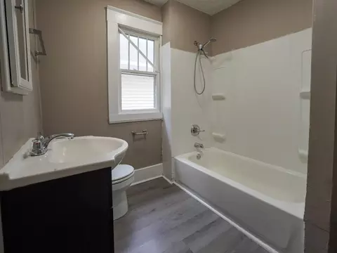 742 S Douglas Ave, Springfield, MO 65806 photo 12