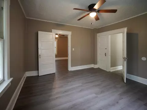 742 S Douglas Ave, Springfield, MO 65806 photo 5