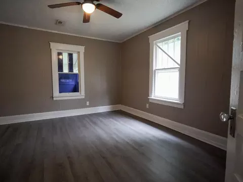 742 S Douglas Ave, Springfield, MO 65806 photo 10