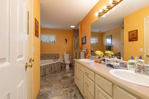 3464 W Winchester Ct, Springfield, MO 65807 photo 13
