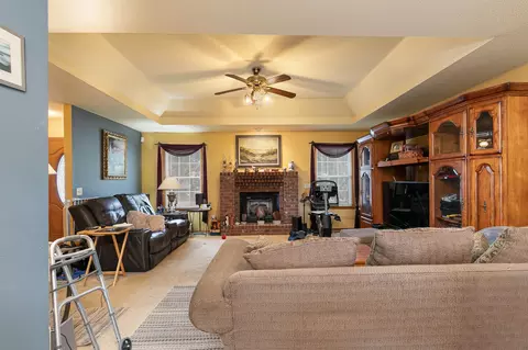 3464 W Winchester Ct, Springfield, MO 65807 photo 5