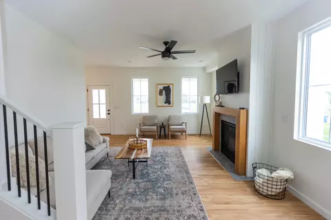 892 E Valley Trail Dr, Republic, MO 65738 photo 7