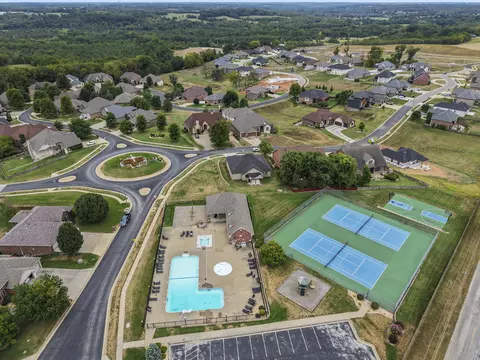 1302 W Gaslight Dr, Springfield, MO 65810 photo 12