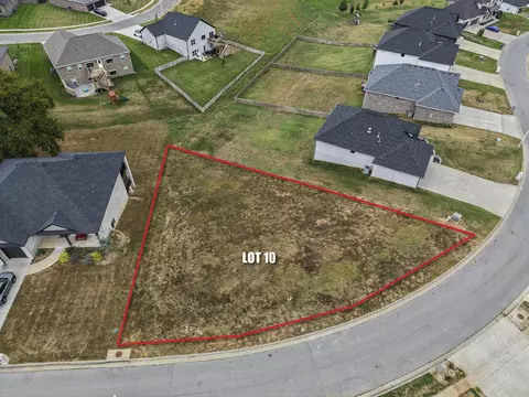 1302 W Gaslight Dr, Springfield, MO 65810 photo 2