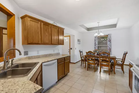 3645 W Village Ter, Springfield, MO 65810 photo 8