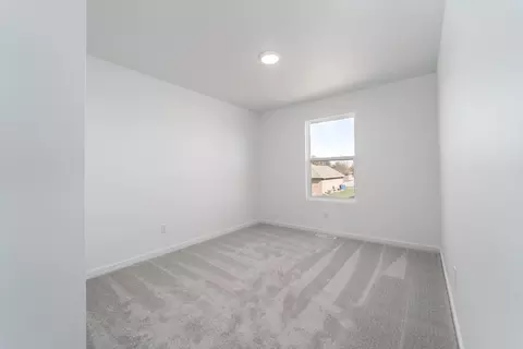 Bedroom - 5163 W Sunstruck St, Springfield, MO 65802 photo 5 of 5