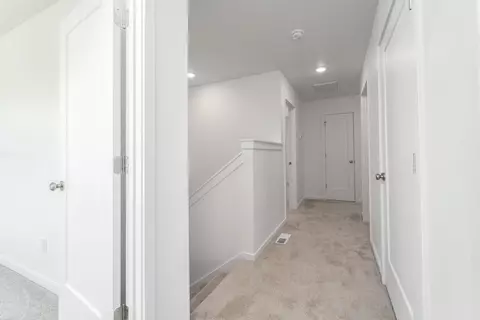 Entry Way - 5163 W Sunstruck St, Springfield, MO 65802 photo 7 of 7