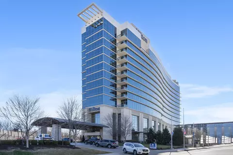 200 S Sycamore St #933, Branson, MO 65616