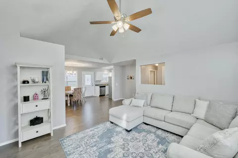 617 E Gallup Hill Rd, Nixa, MO 65714 photo 5