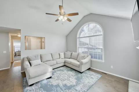 617 E Gallup Hill Rd, Nixa, MO 65714 photo 6