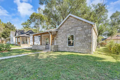 756 S New Ave, Springfield, MO 65806 photo 1