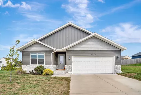 1119 Little Rock Ct, Nixa, MO 65714
