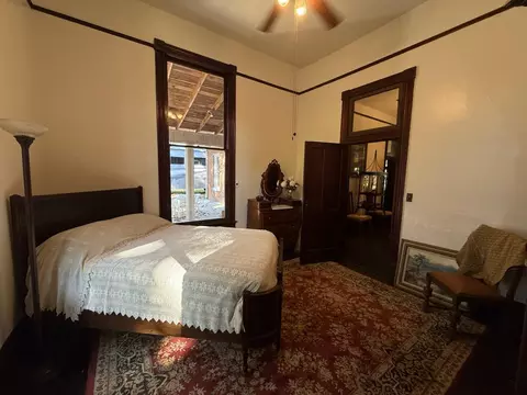 Bedroom - 135 S 8th St, Mammoth Spring, AR 72554 photo 2 of 3