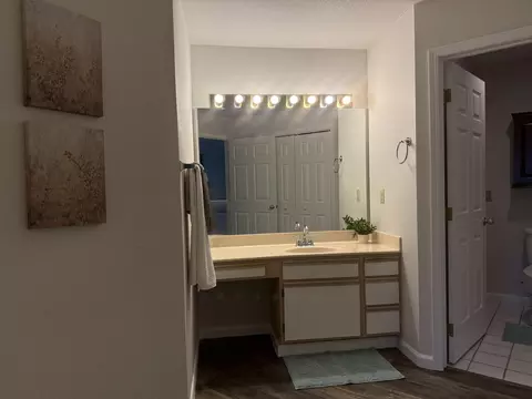Bath - 255 Wimbledon Dr #6, Branson, MO 65616 photo 1 of 4