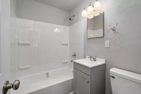 Bath - 852 S New Ave, Springfield, MO 65806 photo 1 of 1