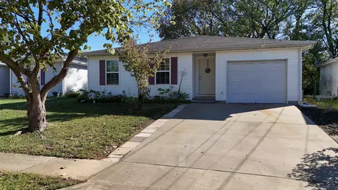 Exterior - 222 N Westport Ave, Springfield, MO 65802 photo 9 of 9