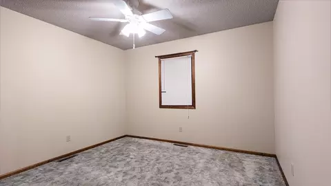 600 E Chestnut St, Bolivar, MO 65613 photo 10