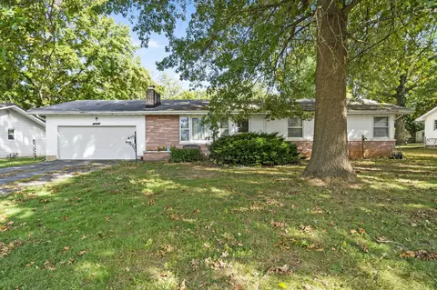 2310 S Kings Ave, Springfield, MO 65807