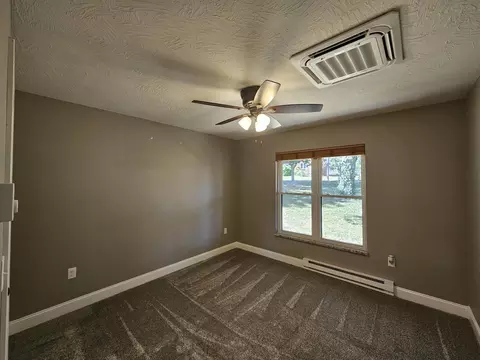 Bedroom - 912 Posey St, Ava, MO 65608 photo 4 of 5