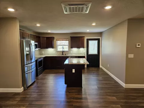 Kitchen - 912 Posey St, Ava, MO 65608 photo 4 of 4