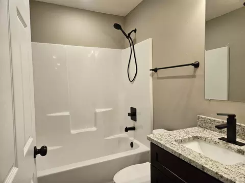Bath - 912 Posey St, Ava, MO 65608 photo 2 of 2