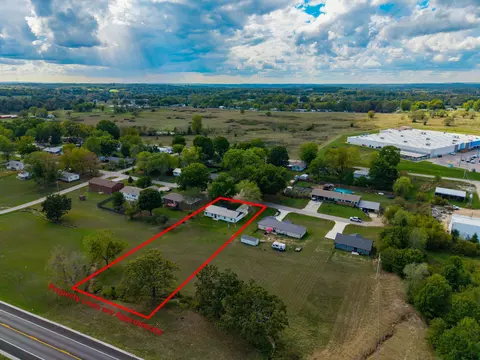 View/Area - 912 Posey St, Ava, MO 65608 photo 3 of 4