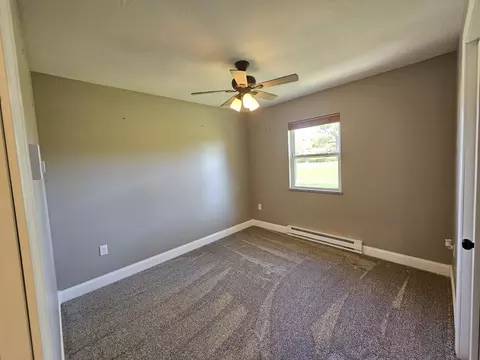 Bedroom - 912 Posey St, Ava, MO 65608 photo 5 of 5
