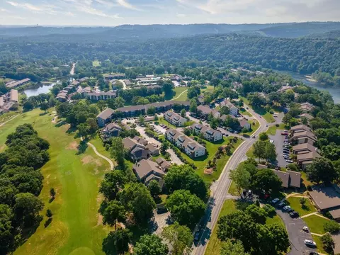 View/Area - 170 Bunker Ridge Dr #12, Branson, MO 65616 photo 2 of 5