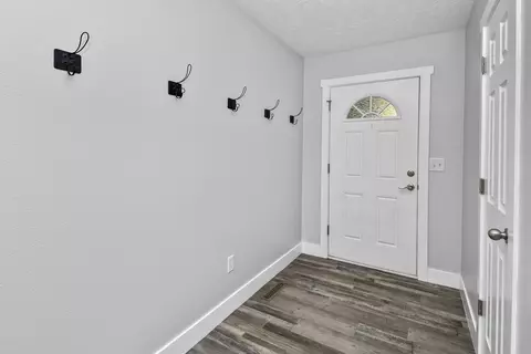 820 S Barwick Pl, Willard, MO 65781 photo 9
