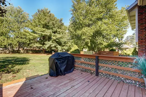 1117 W Woodhaven St, Springfield, MO 65810 photo 44