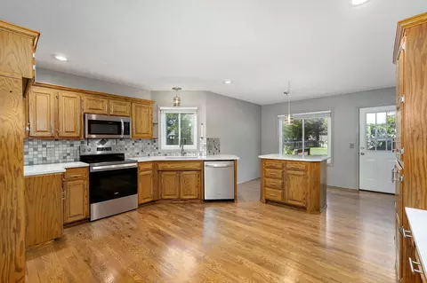 1117 W Woodhaven St, Springfield, MO 65810 photo 10