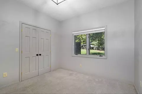 1117 W Woodhaven St, Springfield, MO 65810 photo 34