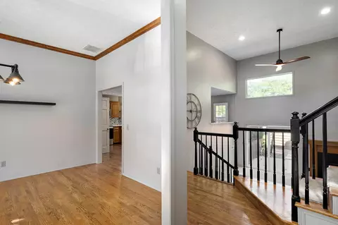 1117 W Woodhaven St, Springfield, MO 65810 photo 8